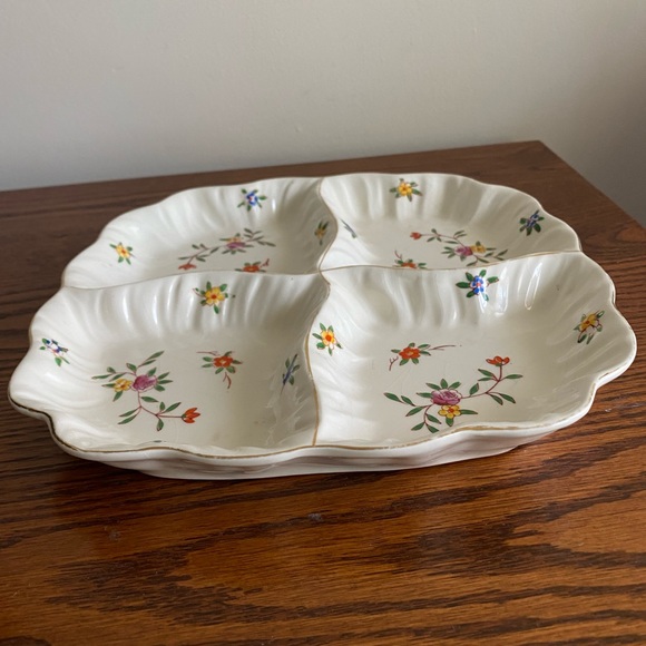 Gold Castle China 4 Section Floral Serving Tray Dish From Japan - Picture 2 of 10